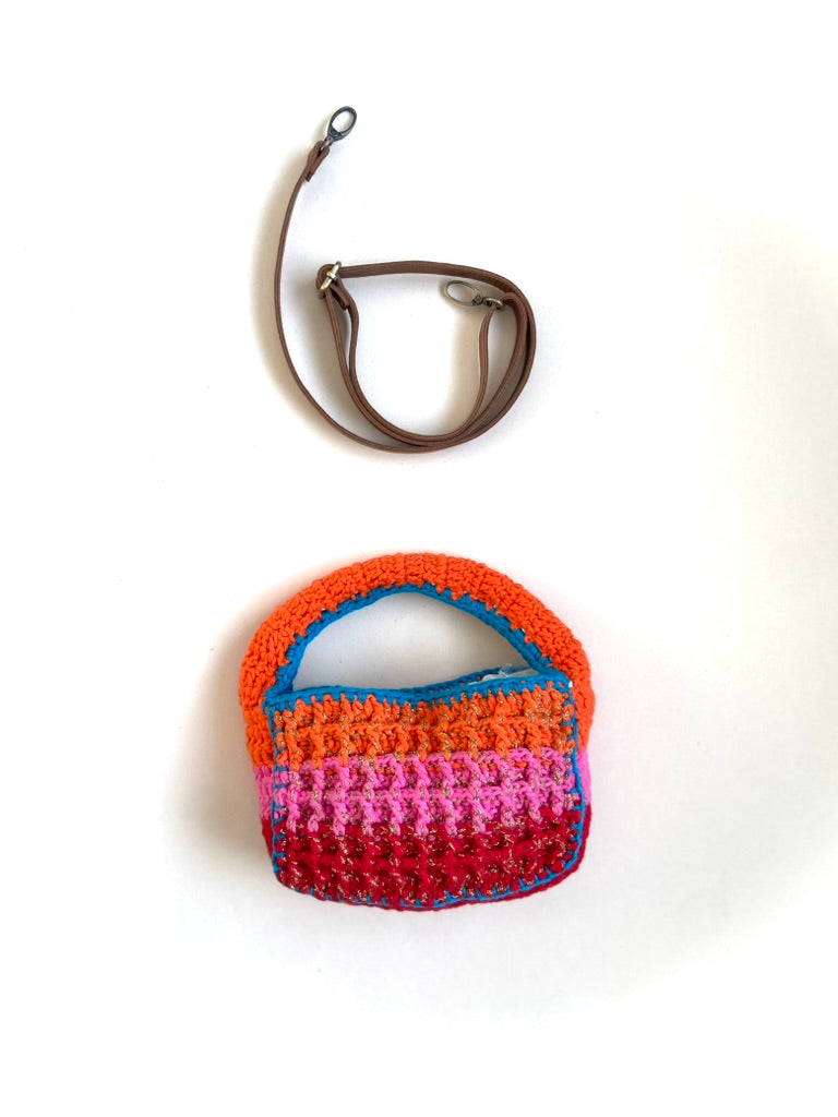 Anabaum Boxy Bag with Premium Leather Strap.